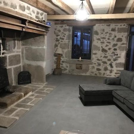 Gite Pour Famille Saint-Clément 外观 照片