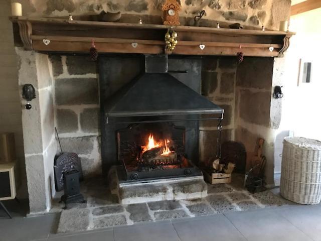 Gite Pour Famille Saint-Clément 外观 照片